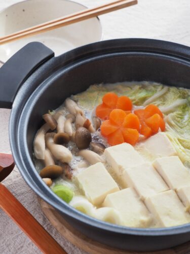 鍋料理に最適な豆腐の選び方は？木綿豆腐と絹ごし豆腐はどちら？